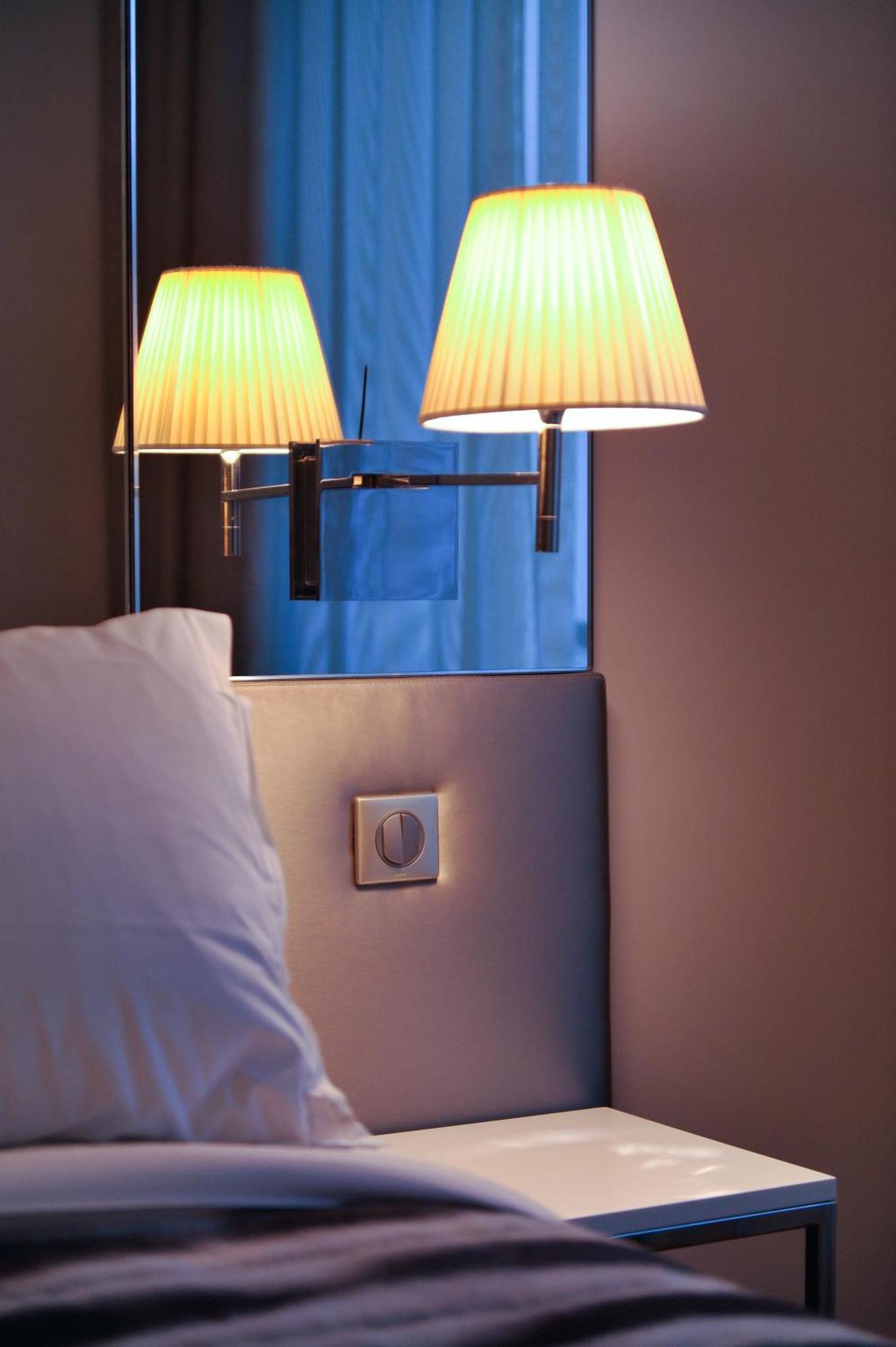 Le Cesar Hotel Провен Екстериор снимка