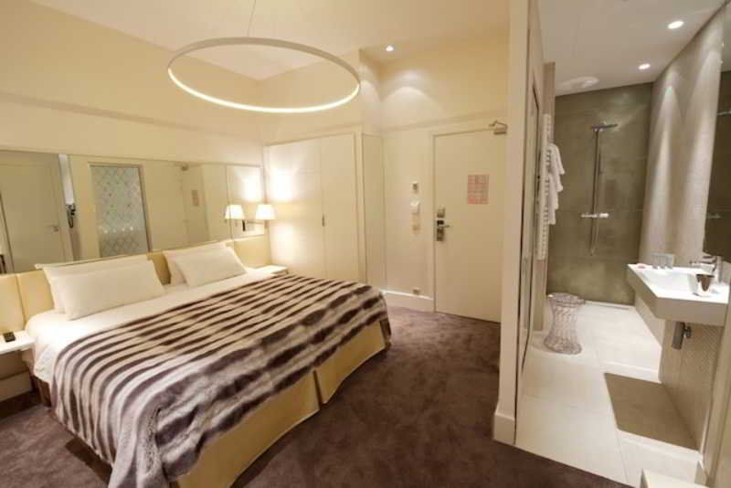 Le Cesar Hotel Провен Екстериор снимка