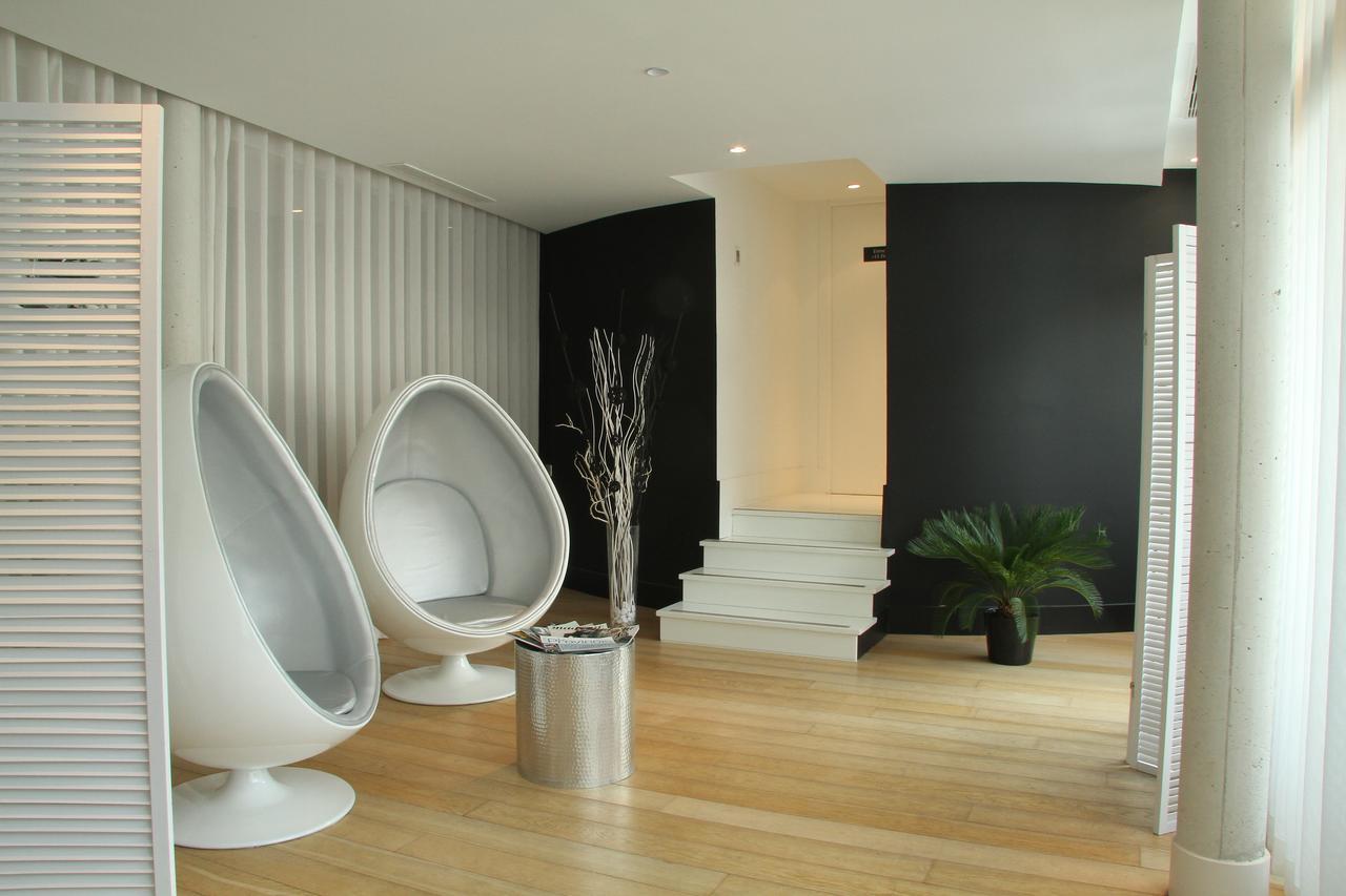 Le Cesar Hotel Провен Екстериор снимка